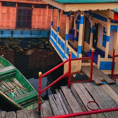 Hotel Lala Rukh Group Of Houseboats Srīnagar Zewnętrze zdjęcie