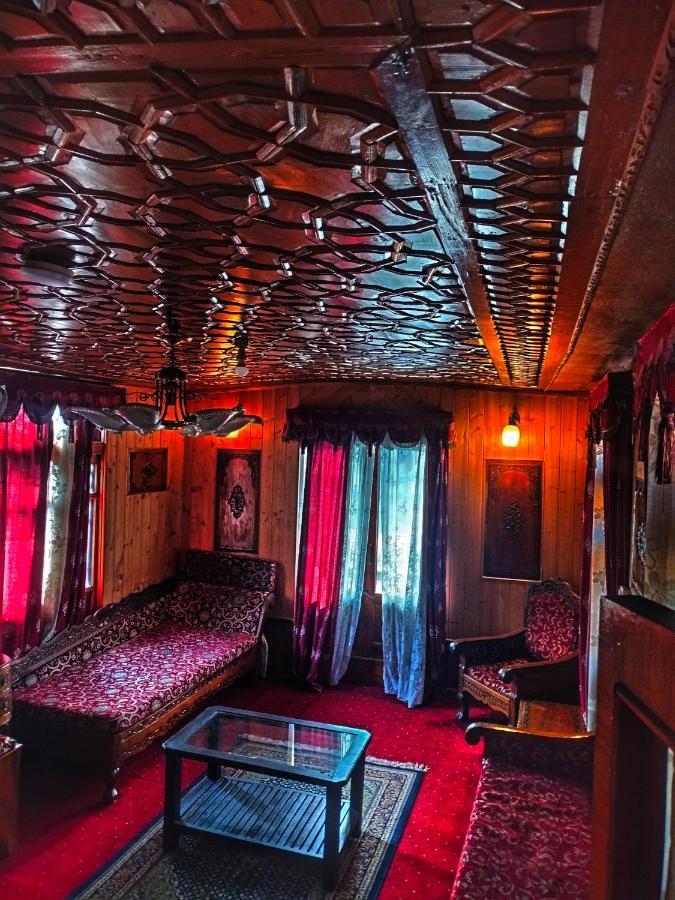 Hotel Lala Rukh Group Of Houseboats Srīnagar Zewnętrze zdjęcie